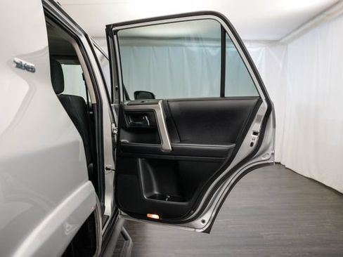 Used 2019 Toyota 4Runner SR5 RWD image 23