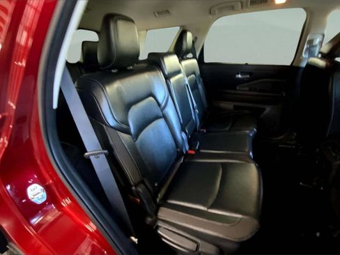 Used 2023 Nissan Pathfinder SL image 19