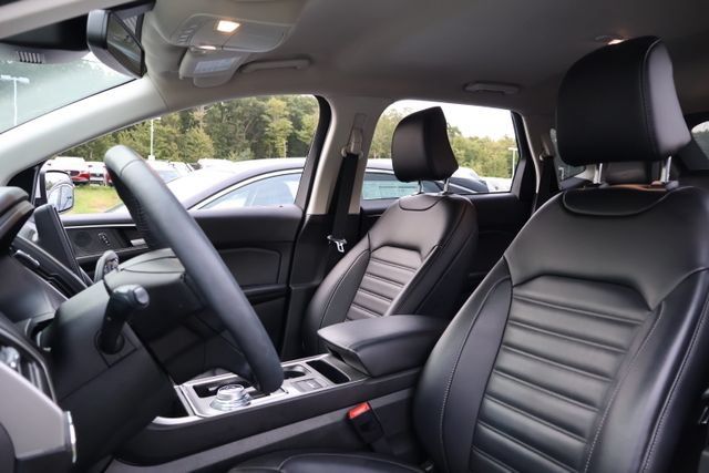 Used 2024 Ford Edge SEL w/ Convenience Package AWD/4WD image 9