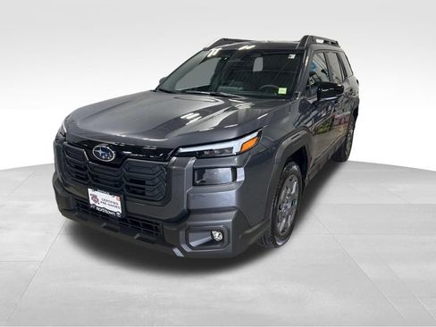 Used 2026 Subaru Outback Premium image 6