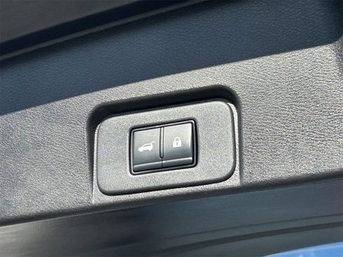 New 2026 Nissan Rogue SV image 15