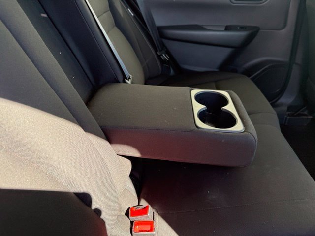 Used 2024 Nissan Rogue S FWD image 12
