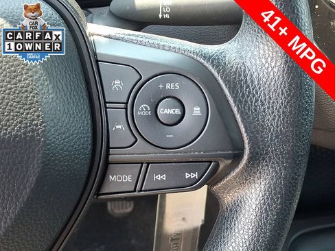 Used 2024 Toyota Corolla LE FWD image 21