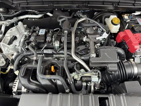 New 2026 Nissan Kicks SR w/ Cold Weather Package image 11