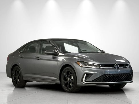 New 2026 Volkswagen Jetta SE FWD image 7