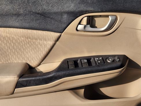 Used 2014 Honda Civic LX image 23