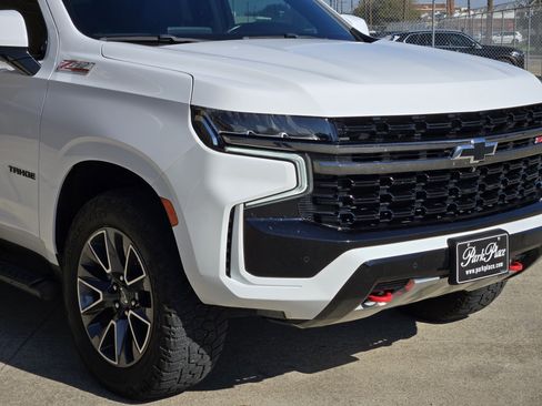 Used 2021 Chevrolet Tahoe Z71 w/ Luxury Package image 11