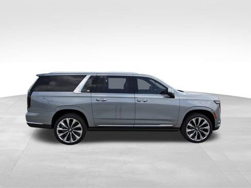 New 2026 Cadillac Escalade ESV Luxury image 5