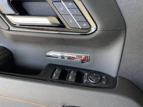 New 2026 GMC Sierra 1500 AT4 w/ AT4 Premium Package AWD/4WD image 23