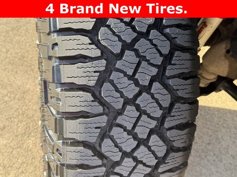 Used 2023 GMC Sierra 3500 Denali image 11