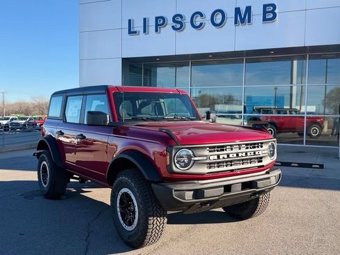 New 2025 Ford Bronco 4-Door w/ Sasquatch Package AWD/4WD image 1