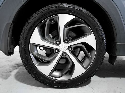 Used 2018 Hyundai Tucson Value image 42