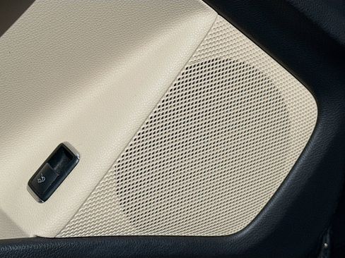 Used 2019 Mercedes-Benz CLA 250 image 22