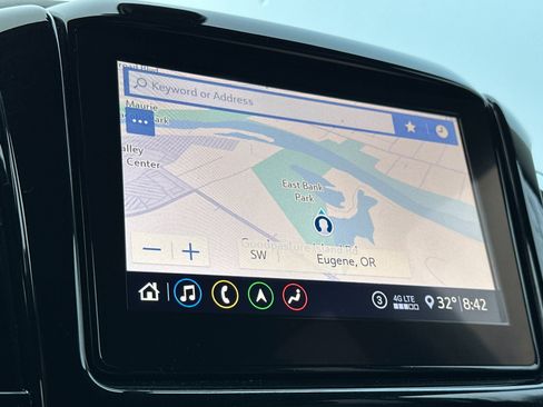 Used 2020 Chevrolet Traverse LT w/ LT Premium Package image 20