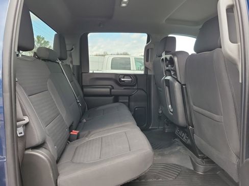 Used 2022 Chevrolet Silverado 2500 LT w/ Convenience Package AWD/4WD image 19