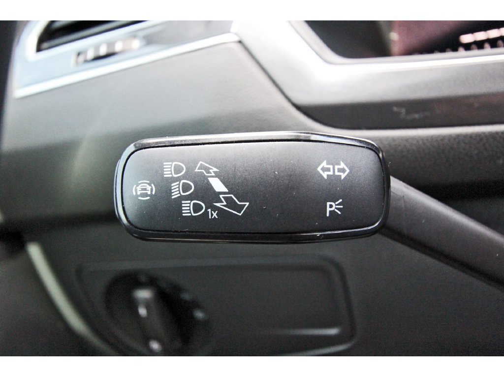 Used 2023 Volkswagen Tiguan S w/ Driver Assistance Package FWD image 20