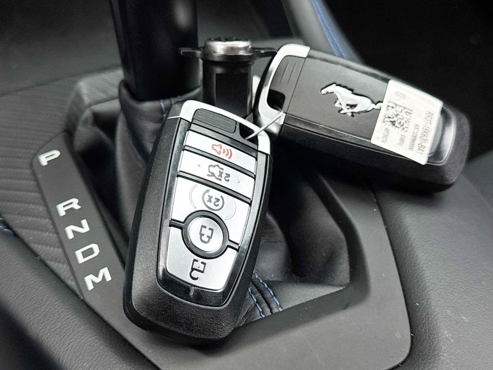 Used 2025 Ford Mustang Dark Horse RWD image 36