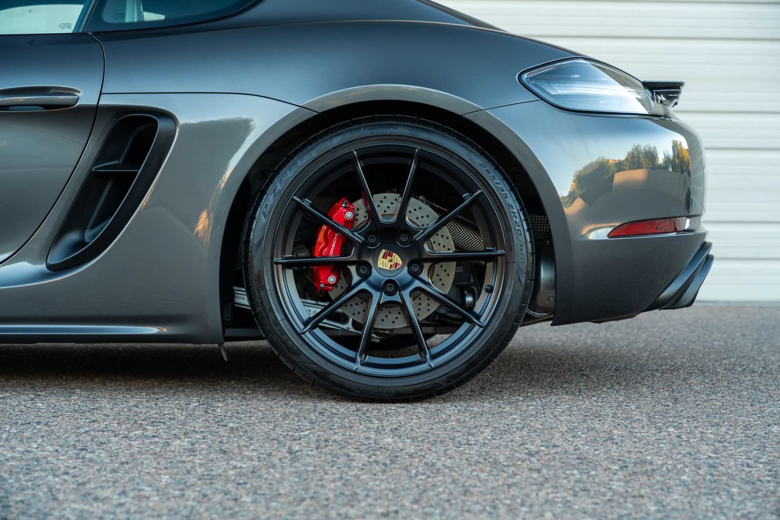 Used 2024 Porsche 718 Cayman GTS RWD image 37