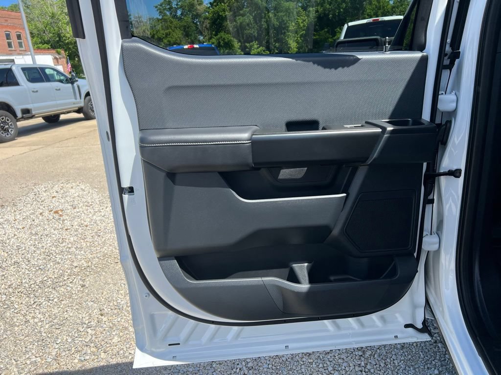 Used 2025 Ford F150 STX AWD/4WD image 15