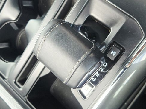 Used 2023 Ford F150 Lariat w/ Equipment Group 502A High AWD/4WD image 19