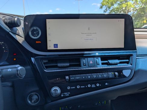 Used 2023 Lexus ES 350 F Sport FWD image 28