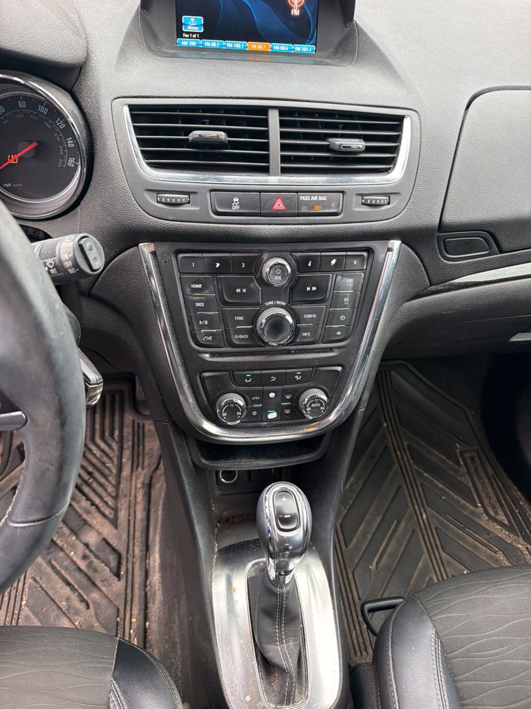 Used 2016 Buick Encore Convenience FWD image 2