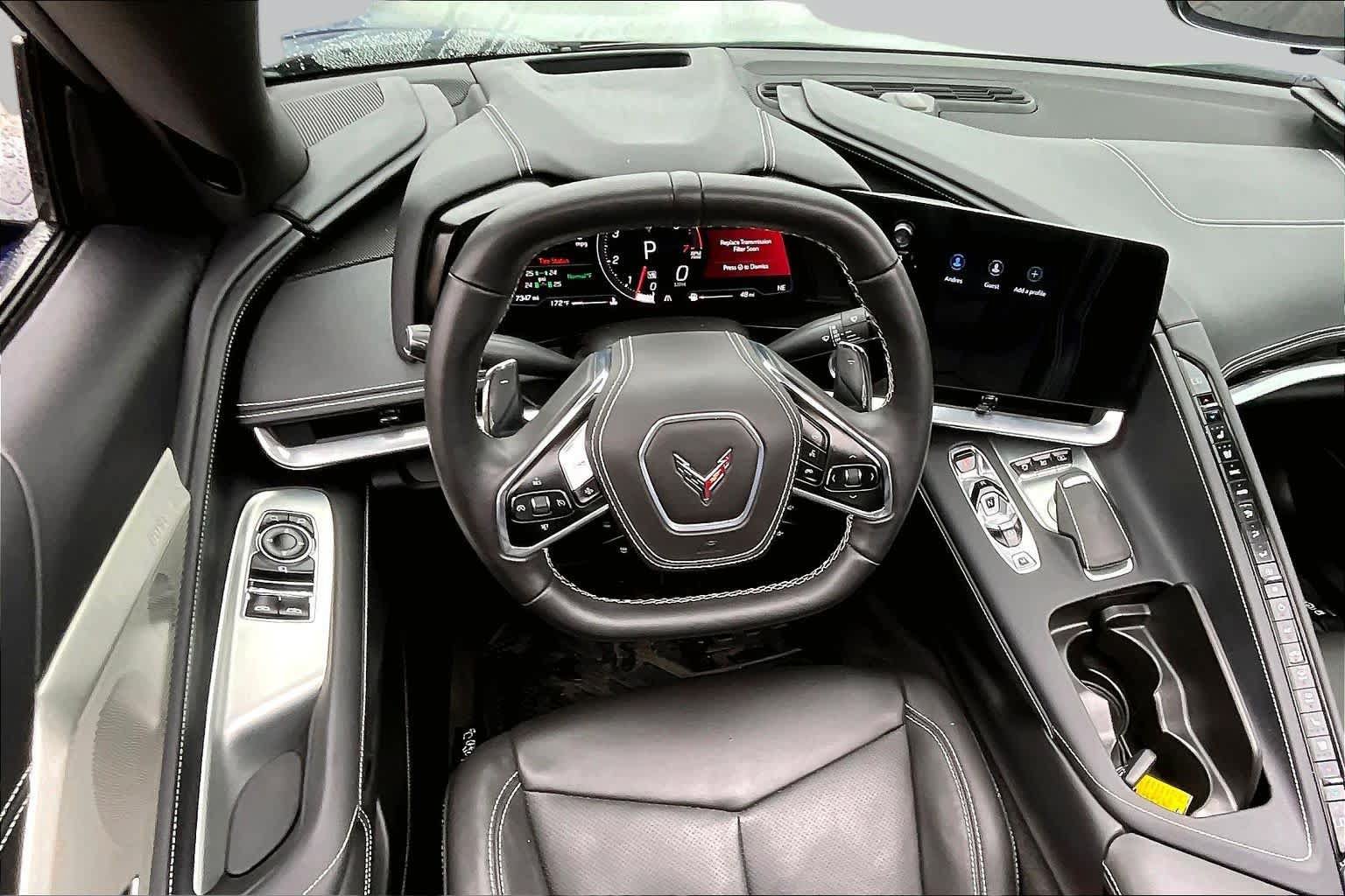 Used 2025 Chevrolet Corvette Stingray Preferred Cpe w/ Battery Protection Package RWD image 6