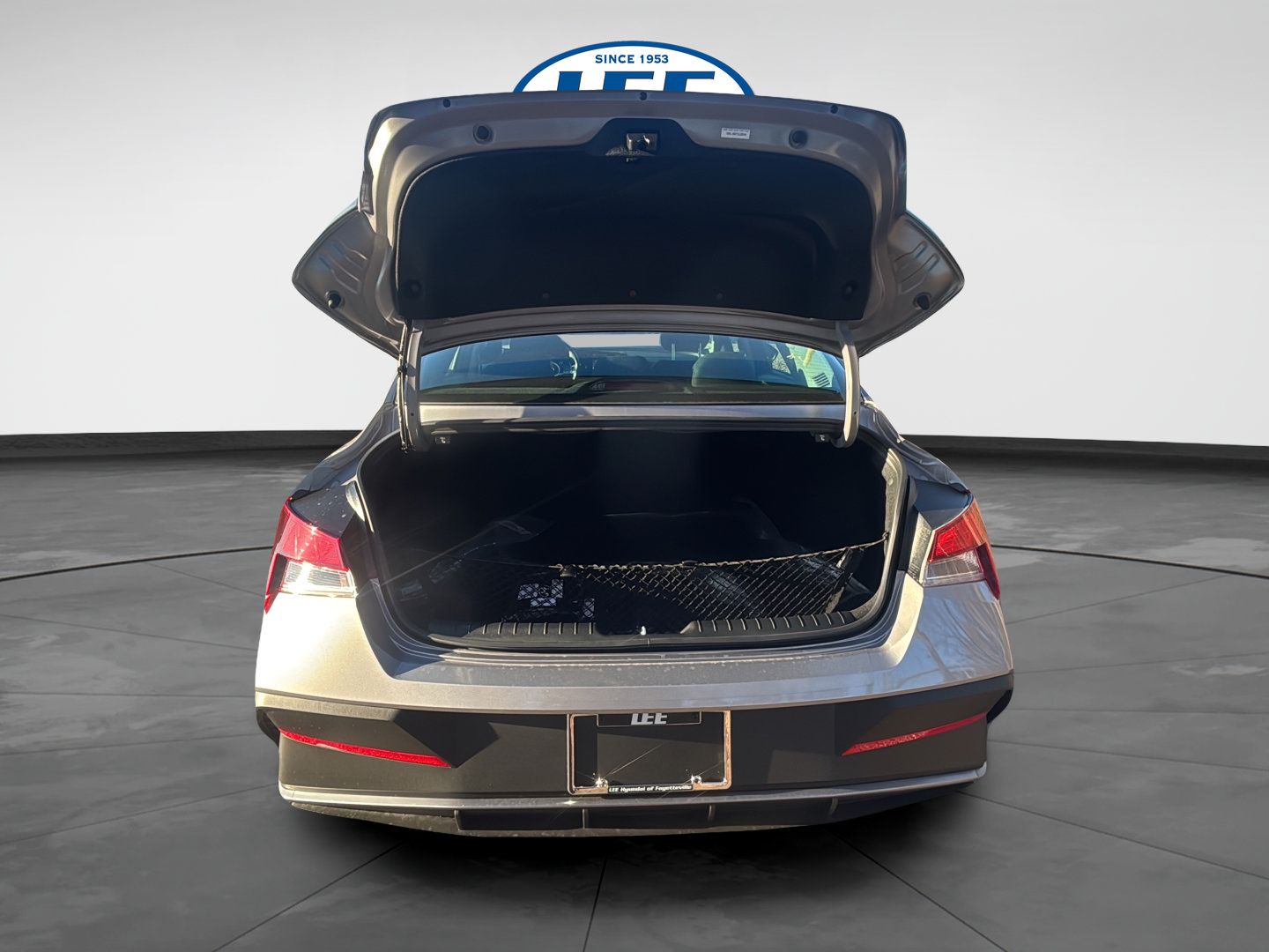 Certified 2026 Hyundai Elantra SE FWD image 17