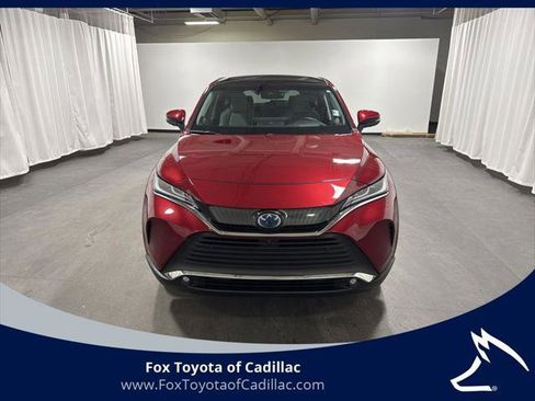 Certified 2022 Toyota Venza Limited w/ Advanced Technology Package image 1