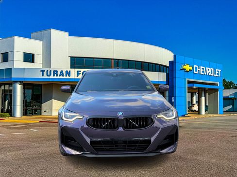 Used 2024 BMW 230i Coupe w/ Premium Package image 9