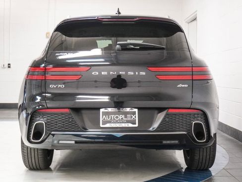 Used 2025 Genesis GV70 2.5T AWD/4WD image 38