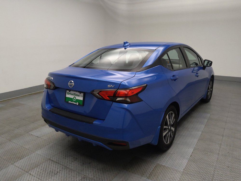 Used 2021 Nissan Versa SV FWD image 9