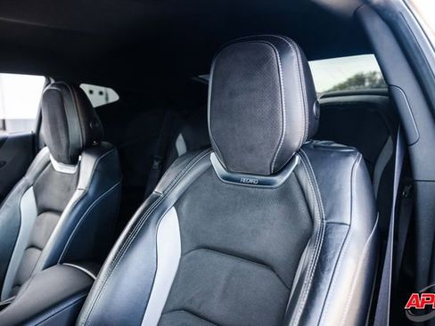 Used 2019 Chevrolet Camaro SS image 26