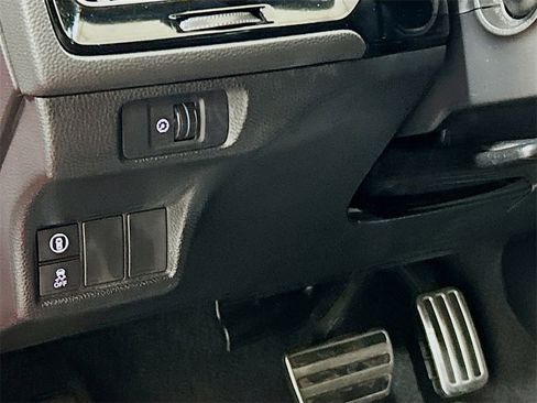 Used 2023 Honda Civic Sport image 8