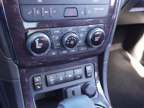 Used 2016 Buick Enclave Premium w/ Experience Buick Package image 18