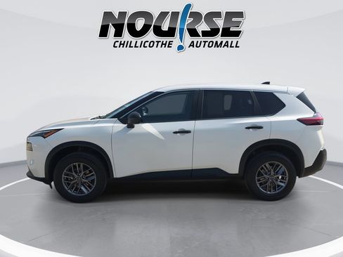 Used 2023 Nissan Rogue S AWD/4WD image 5