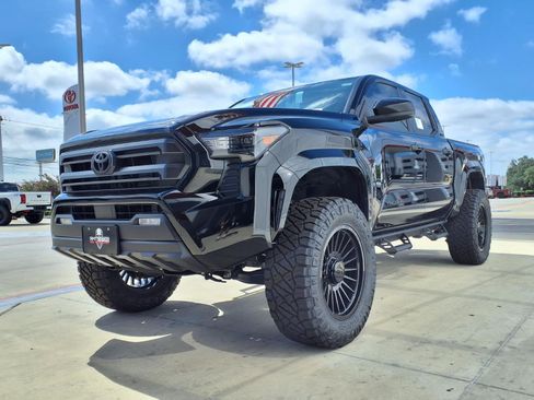 New 2026 Toyota Tacoma SR5 AWD/4WD image 1