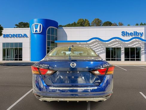 Used 2022 Nissan Altima 2.5 SR image 7