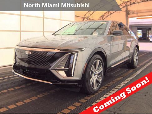 Used 2024 Cadillac Lyriq Tech w/ Driver Assist Package RWD image 1
