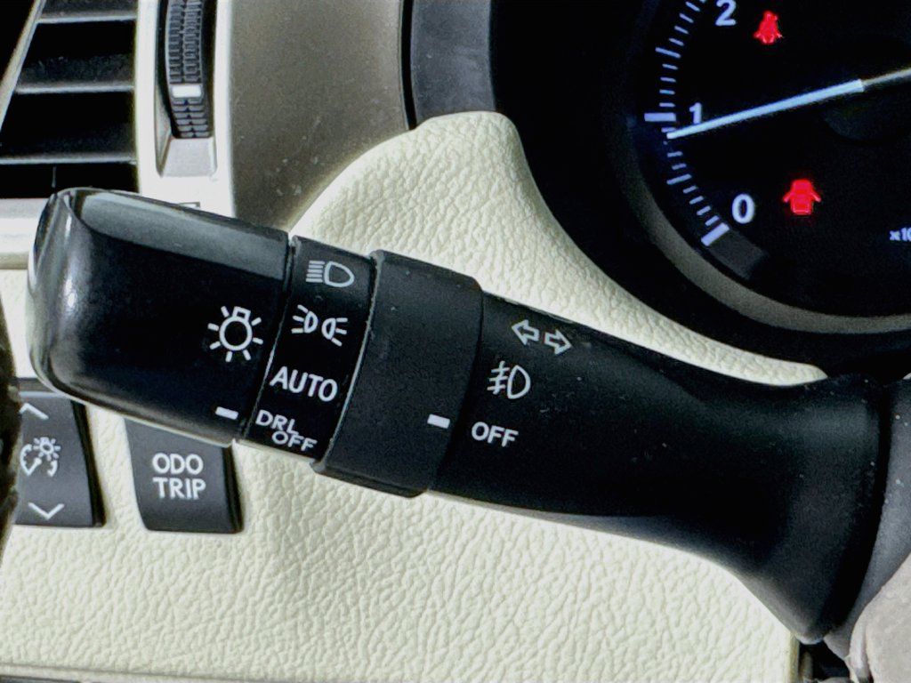 Used 2013 Lexus GX 460 w/ Comfort Plus Pkg AWD/4WD image 14