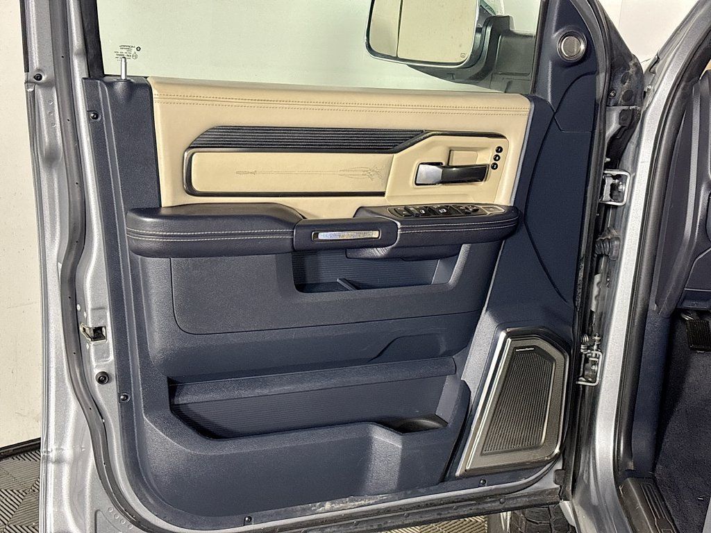 Used 2020 RAM 3500 Limited AWD/4WD image 10