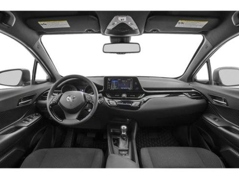 Used 2019 Toyota C-HR LE FWD image 4