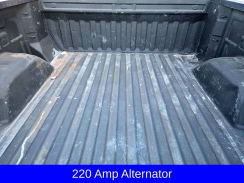 Used 2021 GMC Sierra 1500 SLT image 30