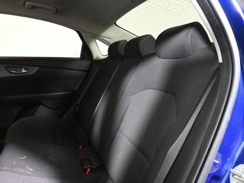 Used 2020 Kia Forte LXS FWD image 6