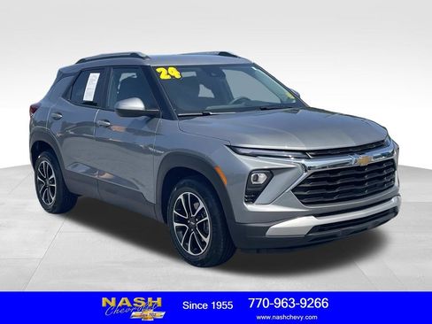 Used 2024 Chevrolet TrailBlazer LT FWD image 1