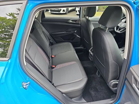 New 2026 Volkswagen Taos SE AWD/4WD image 27
