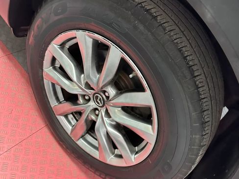 Used 2018 MAZDA CX-9 Touring image 41