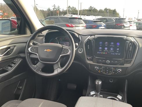 Certified 2020 Chevrolet Traverse LT image 4