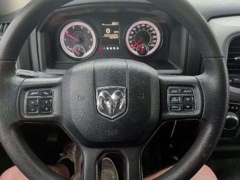 Used 2022 RAM 1500 Tradesman w/ Chrome Appearance Group image 23