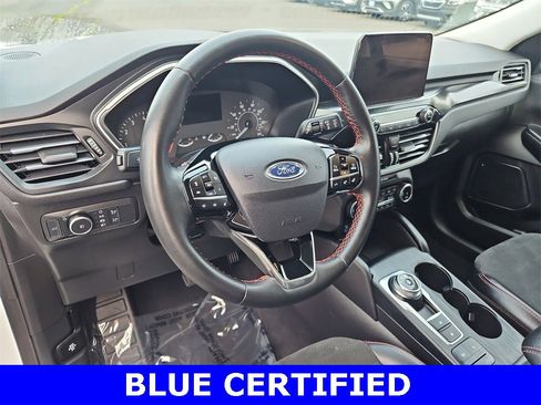 Certified 2022 Ford Escape SEL w/ SEL Stealth AWD Package image 12